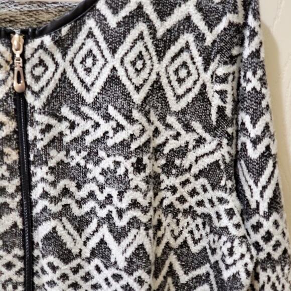 Rebecca Malone Aztec black & white cardigan size‎ XL - Picture 4 of 4